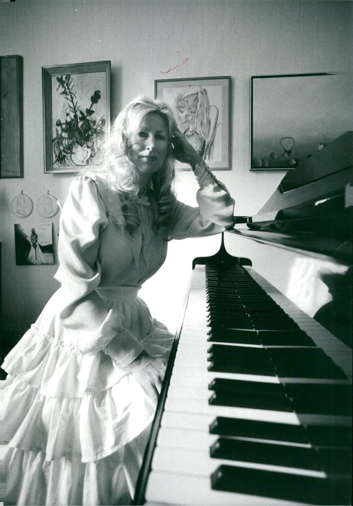 Solveig Funseth concert pianist - Vintage Photograph