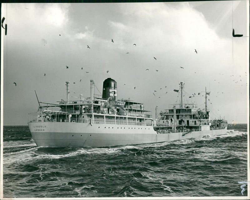 Tanker Lincoln loaded set t sail the high seas - Vintage Photograph