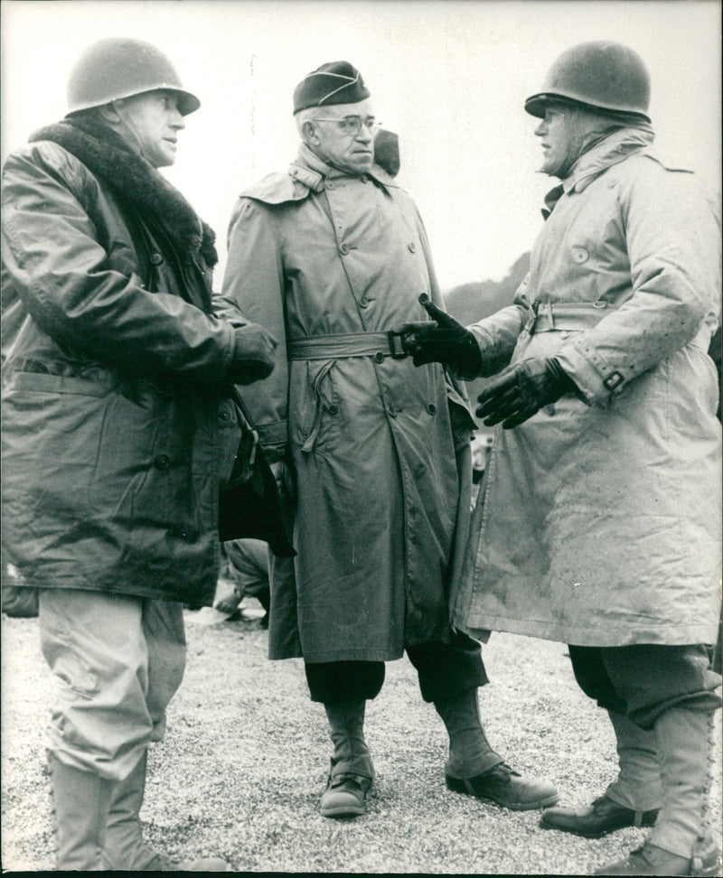 Germany War Britain. - Vintage Photograph