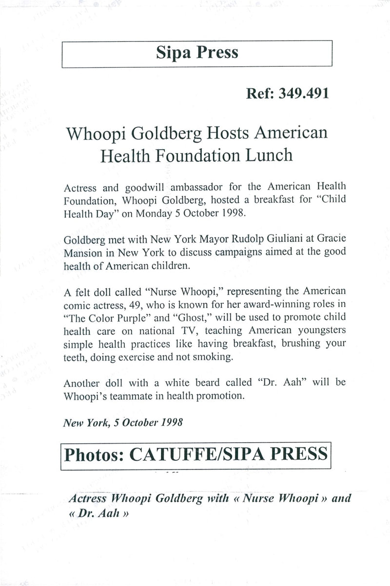 Whoopi Goldberg, actress and ambassador of the American Health Foundation - Vintage Photograph