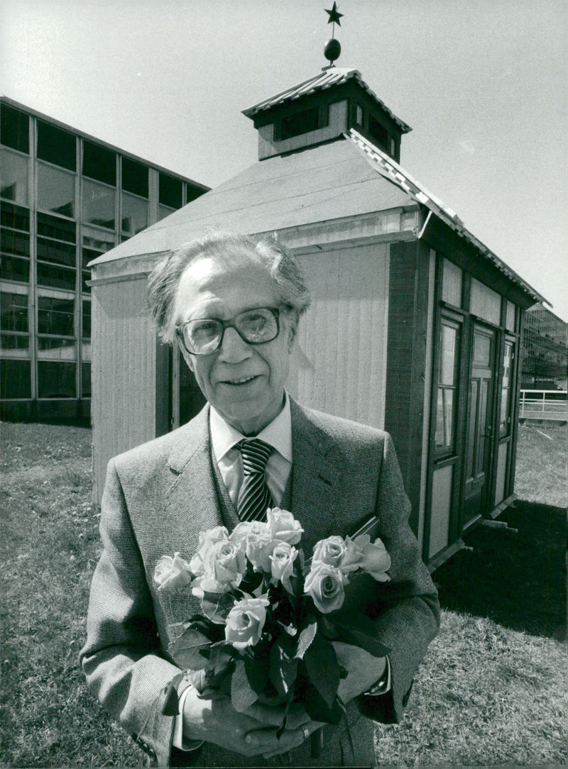 DIPLOM GAZEBO WRITERS 'ASSOCIATION GOT YEARS POST ENGLISH GEHLI - Vintage Photograph