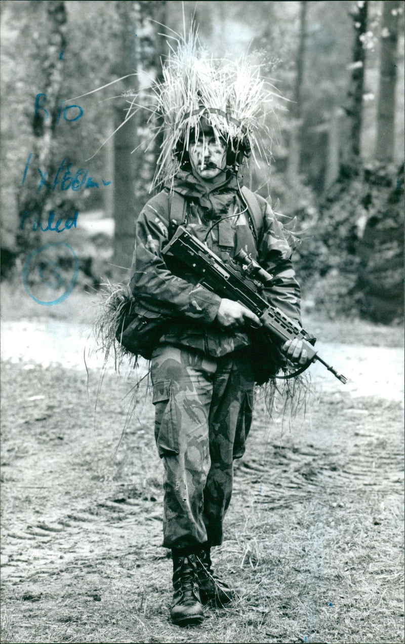 Members RAF Field Regiment in battle dress and camoflage. - Vintage Photograph