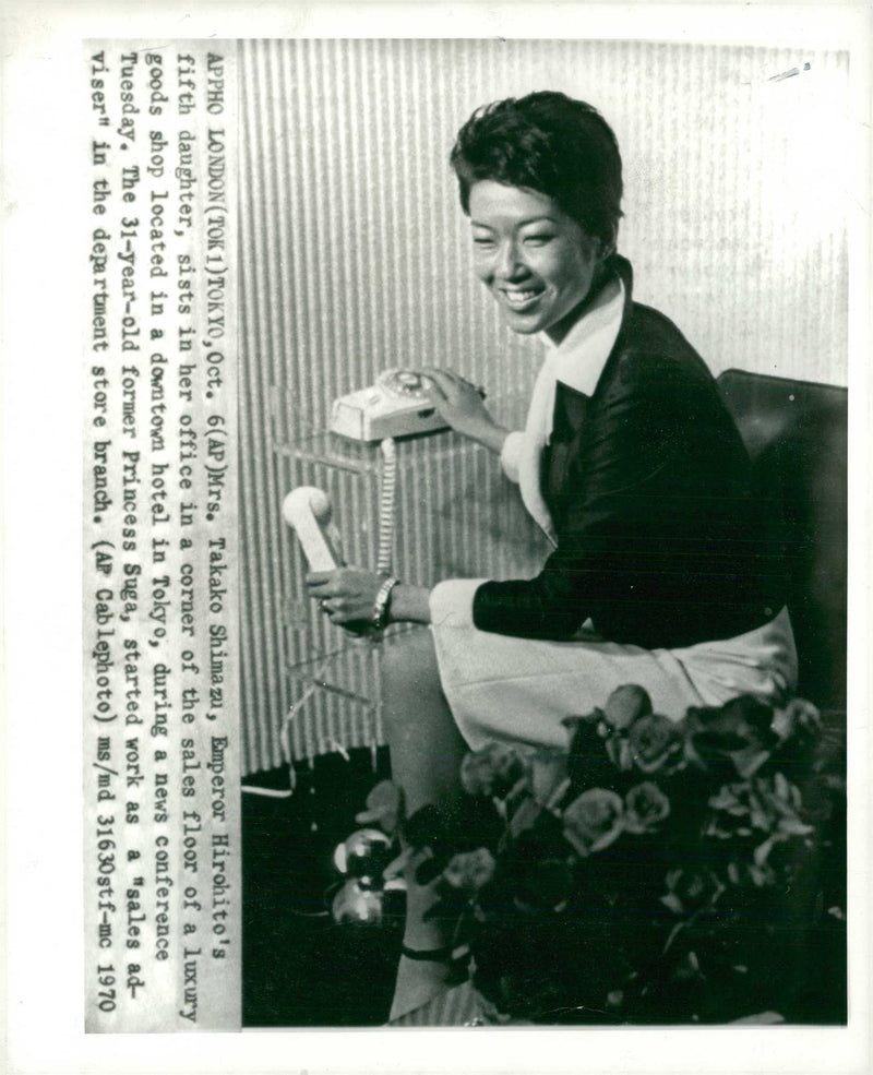 Takako Shimazu. - Vintage Photograph
