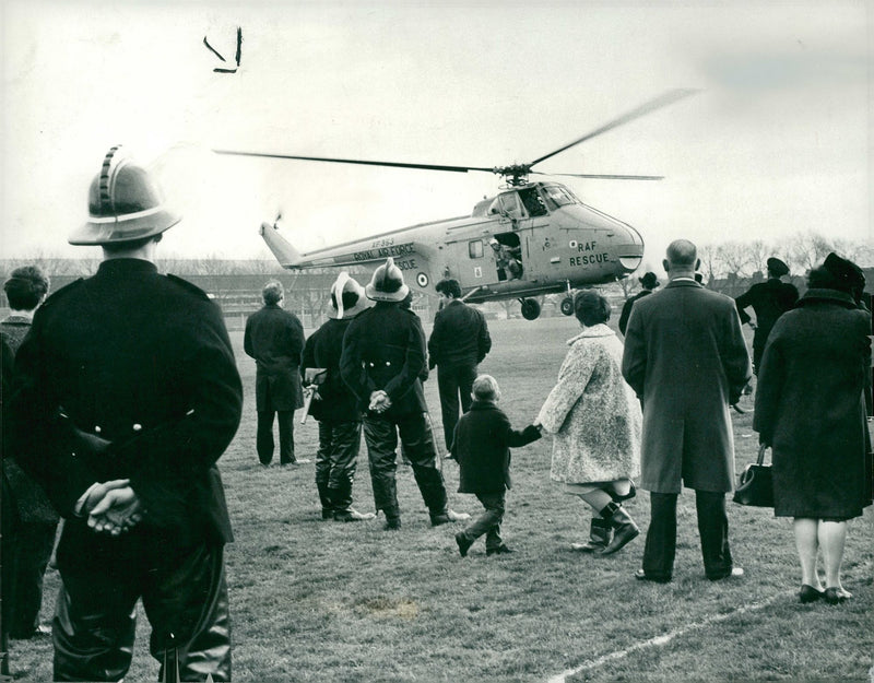 MOTHER WATCHES AS BOY IS BLOWN TO HOSPITAL. - Vintage Photograph