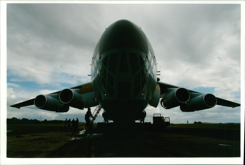 Ilyushin IL-76 - Vintage Photograph