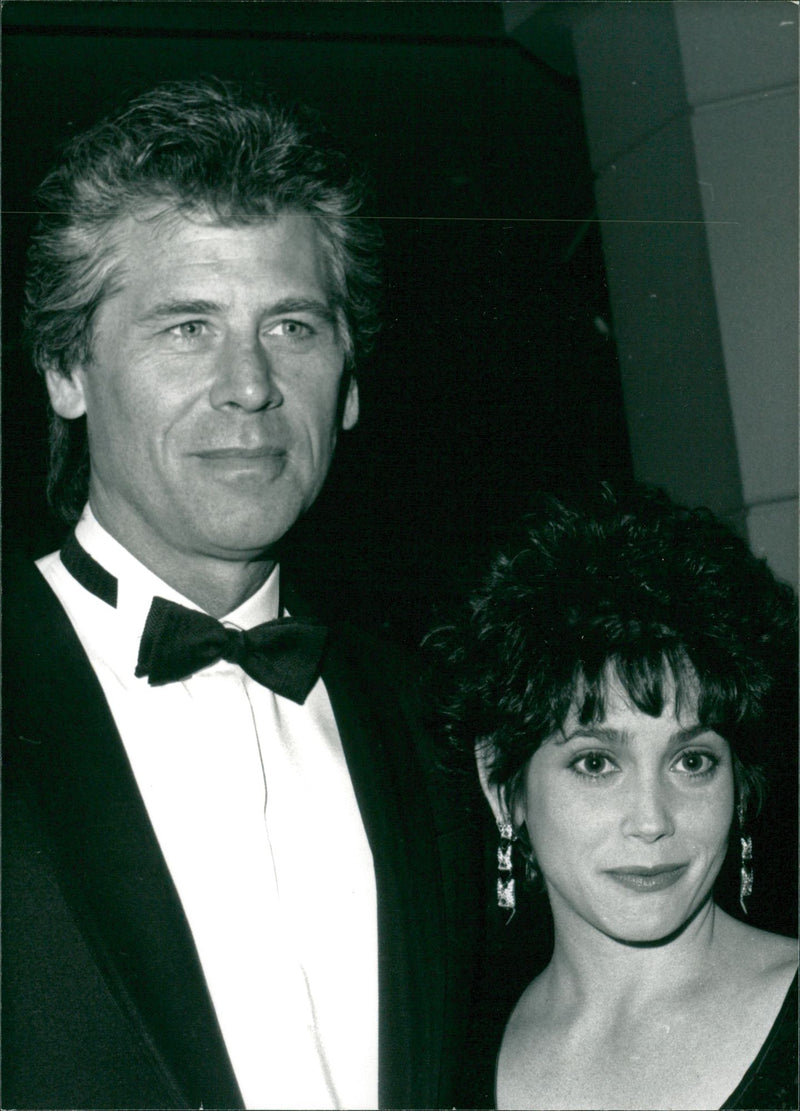Barry Bostwick with his wife Stacey, March 1989. - Vintage Photograph