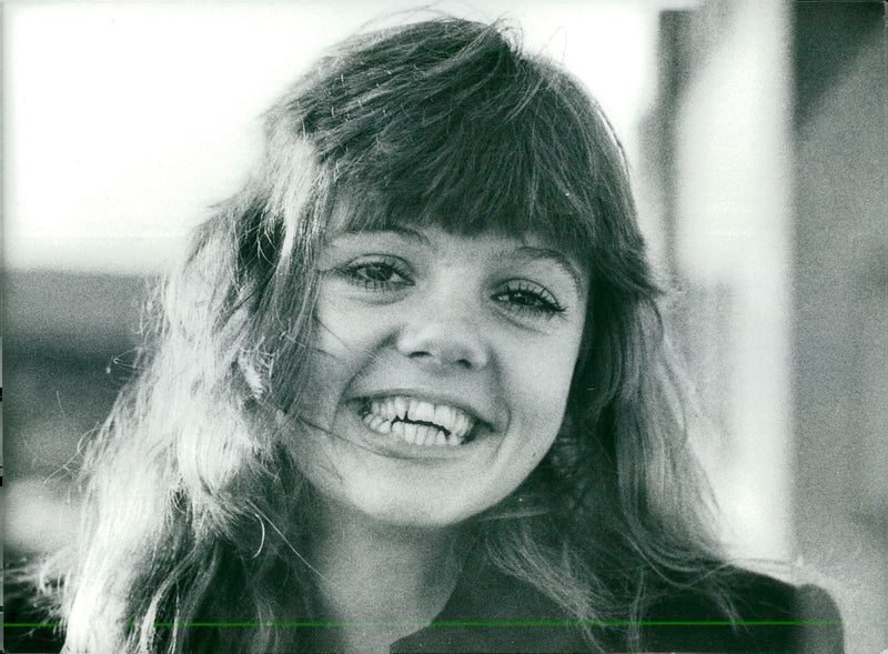 Biography Annie Golden