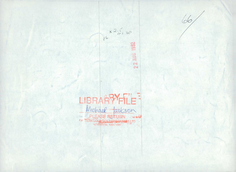 1992 MICHAEL JACKSON MUSIC PRESIDENT PETER - Vintage Photograph