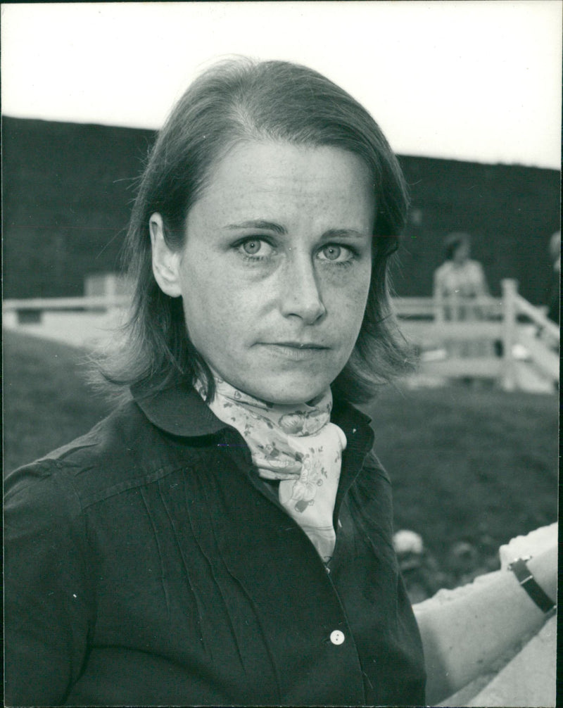 Lady virginia  wife of explorer leader Ranulph Fiennes. - Vintage Photograph