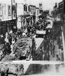 People of Tunis turn out in crowds to welcome the allies as they enter the city. - Vintage Photograph