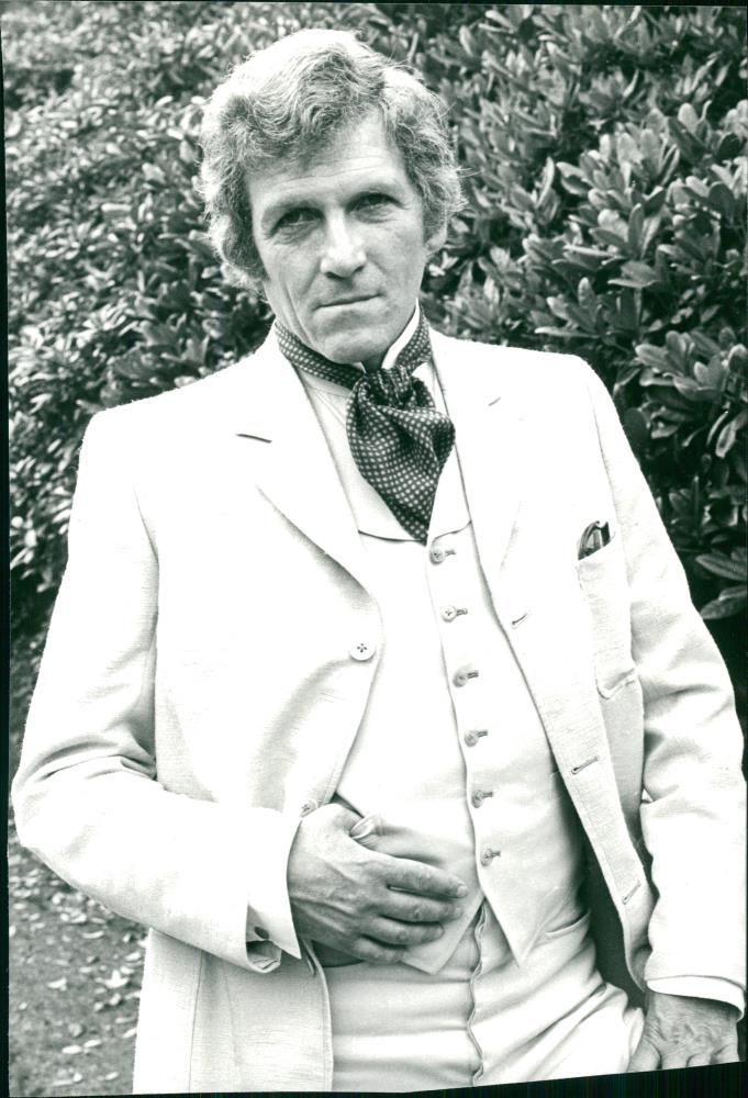 Peter Gilmore Actor. - Vintage Photograph