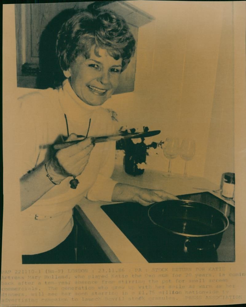 Mary Holland. - Vintage Photograph