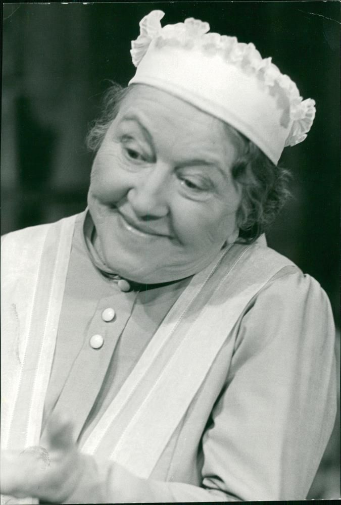 Olive Gilbert. - Vintage Photograph
