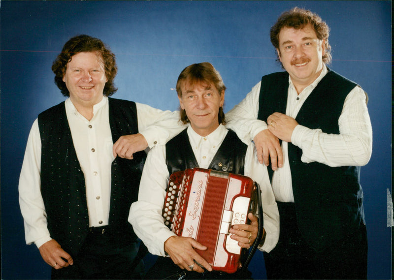 Finbar Furey Musician. - Vintage Photograph