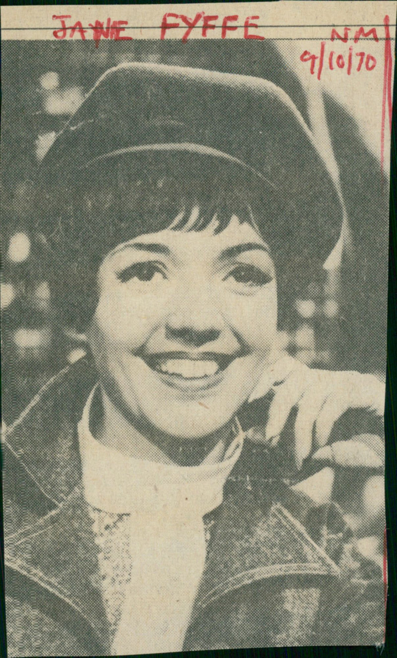 Jane Fyffe Musical artist. - Vintage Photograph