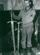 TIMEWATCH: The Spoils of war - Vintage Photograph