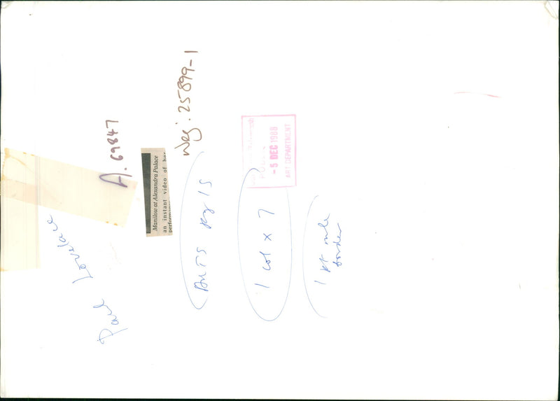 Barry manilow - Vintage Photograph