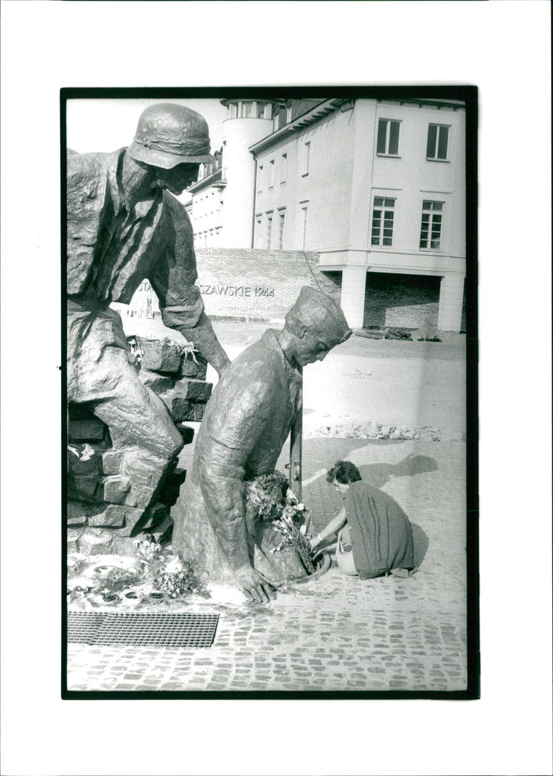 war memorial, warsaw - Vintage Photograph