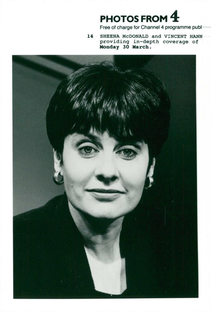 Sheena McDonald British journalist - Vintage Photograph