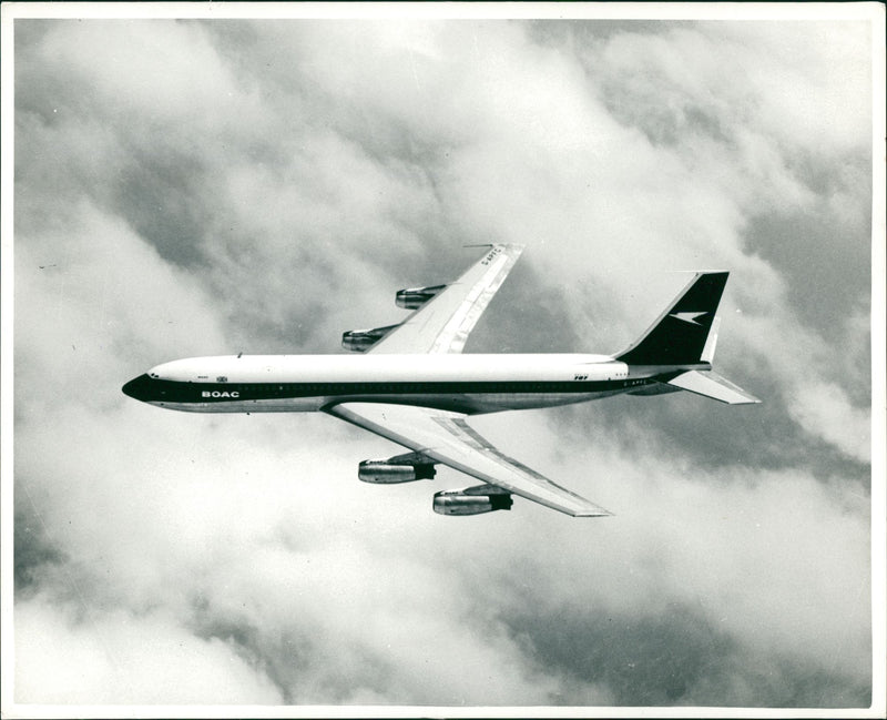 Boeing 707 Jet airliner. - Vintage Photograph