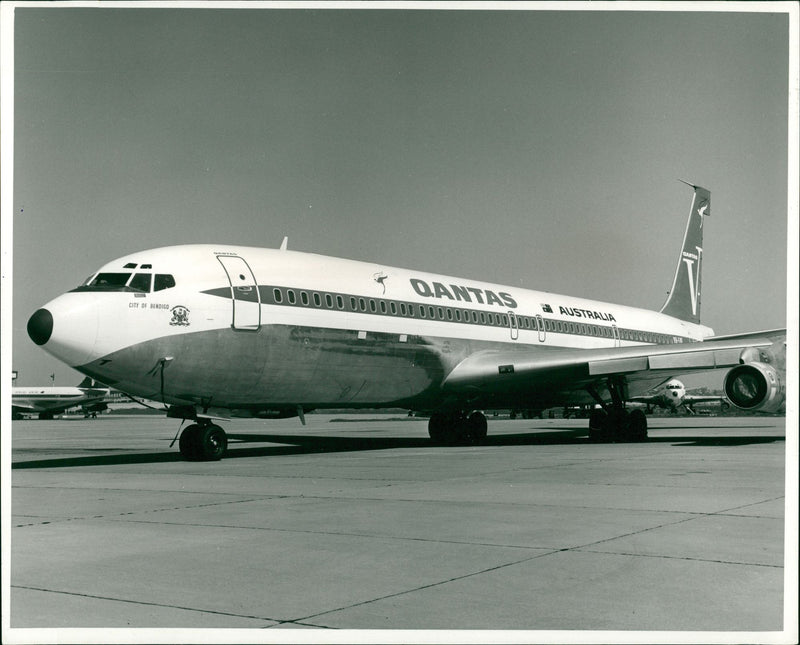 Boeing 707 Jet airliner. - Vintage Photograph