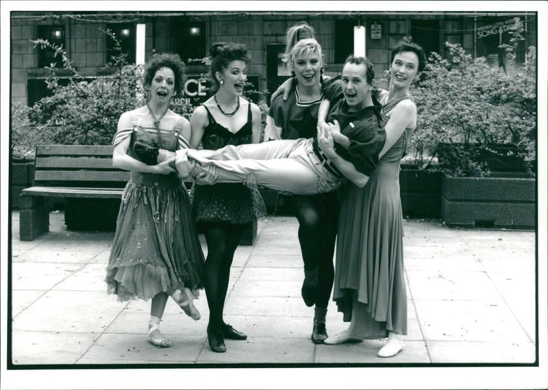 Wayne Sleep British dancer. - Vintage Photograph