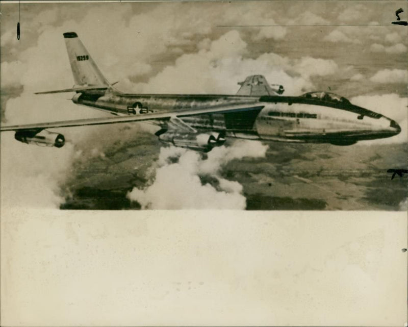 Aircraft: Boeing RB-47E. - Vintage Photograph