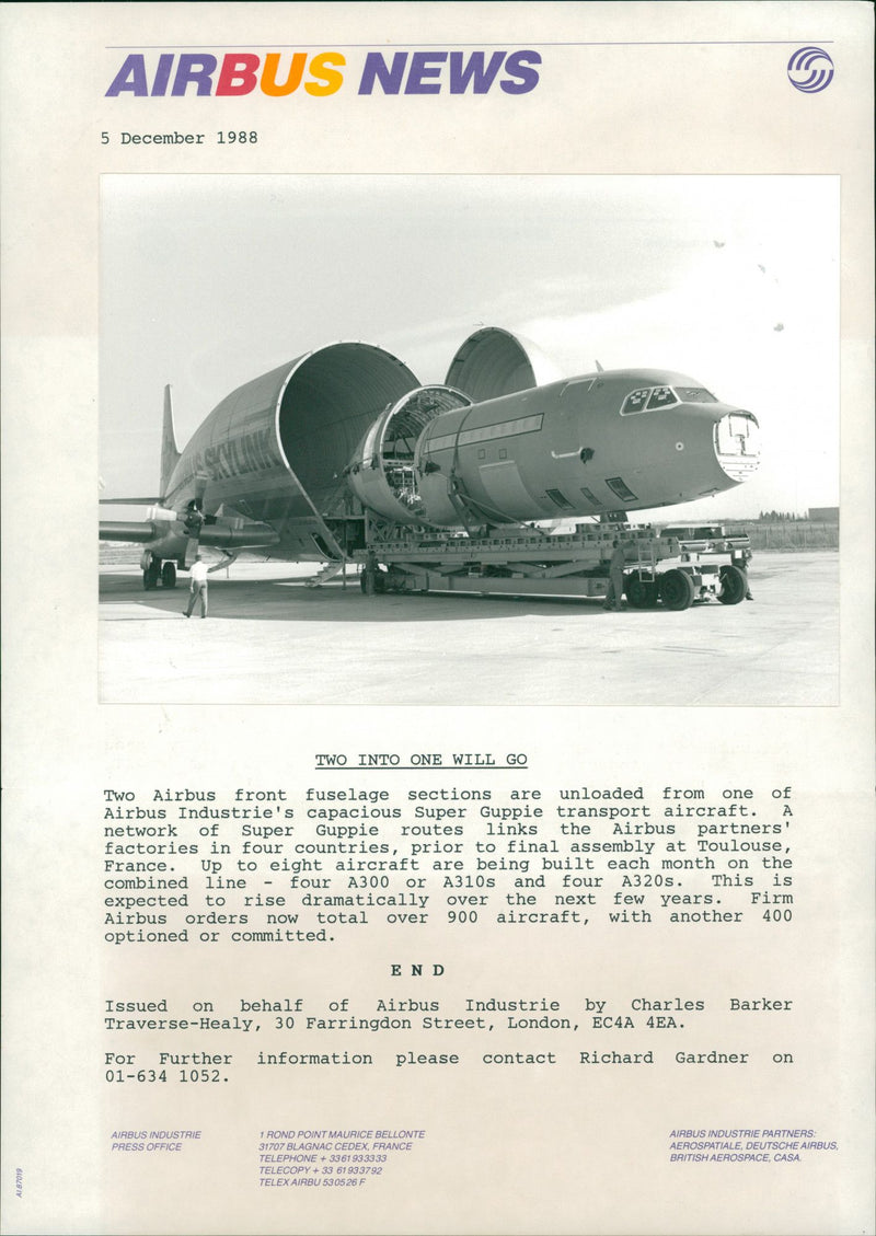 Aero Spacelines Super Guppy Aircraft model. - Vintage Photograph