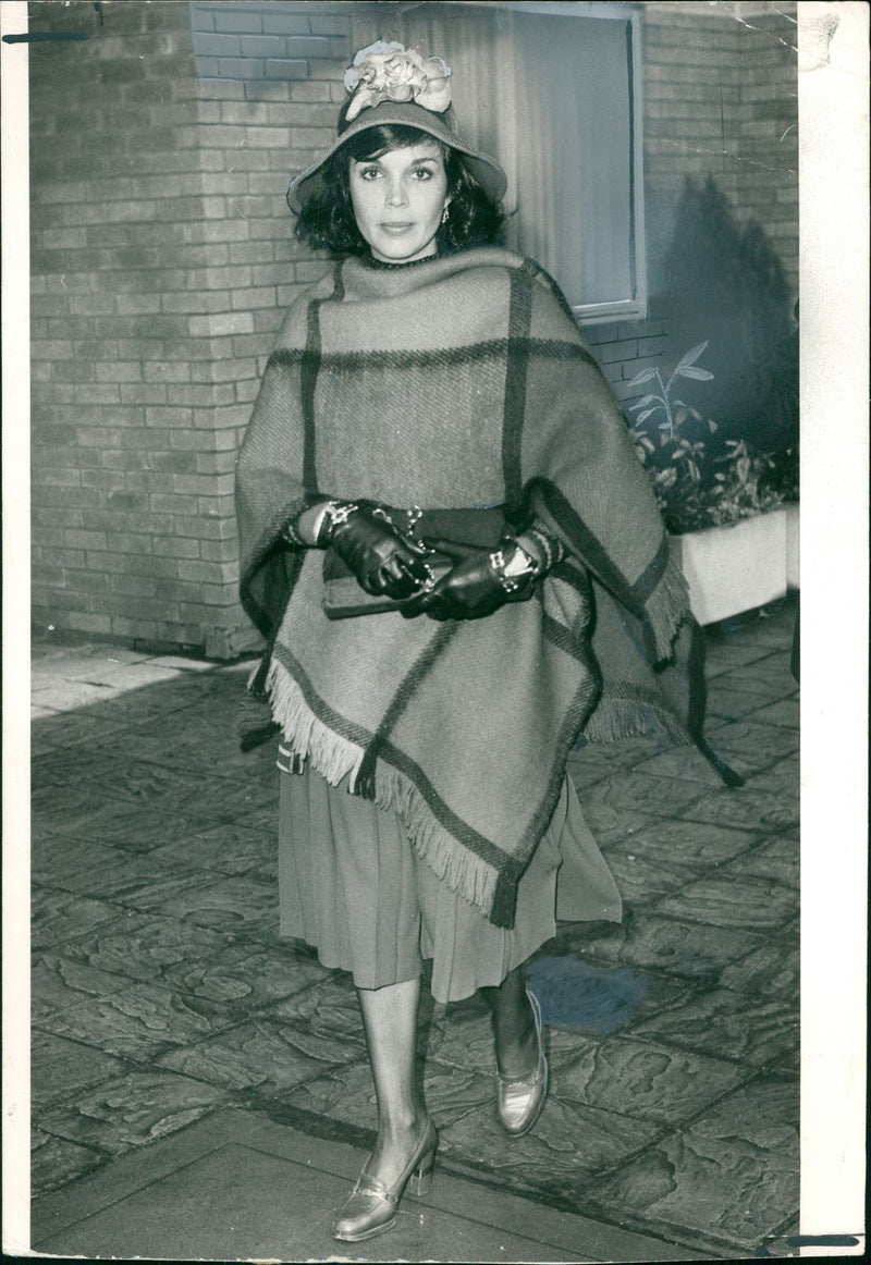 Viviane Ventura. - Vintage Photograph