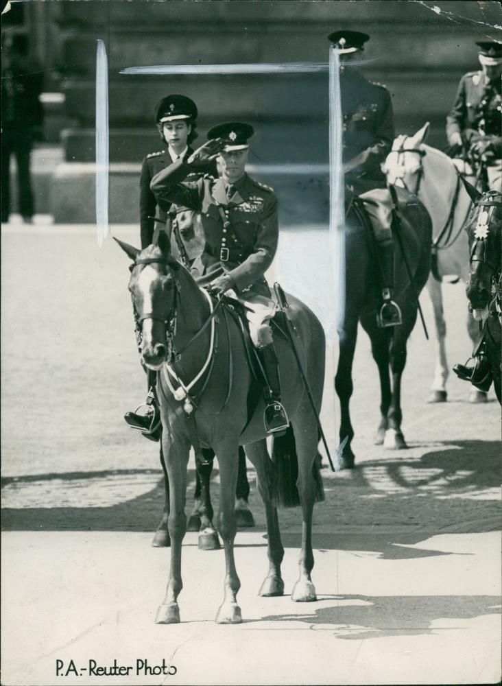 Elizabeth II - Vintage Photograph