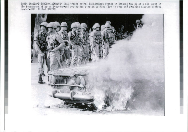 Thai troops Rajadamnoen Avenue - Vintage Photograph