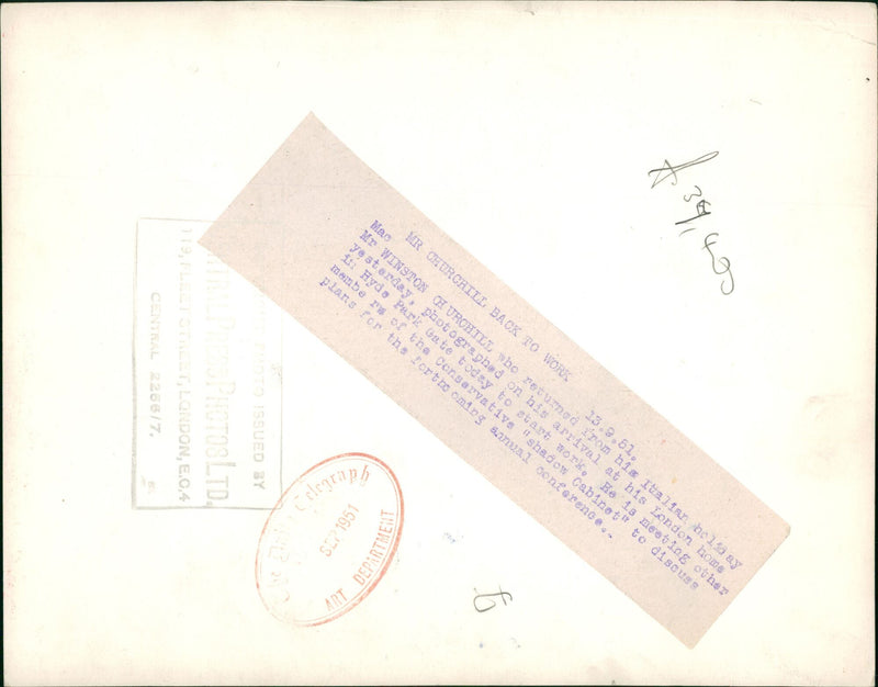 Winston Churchill arriving at his London home, 13.09.1951. - Vintage Photograph