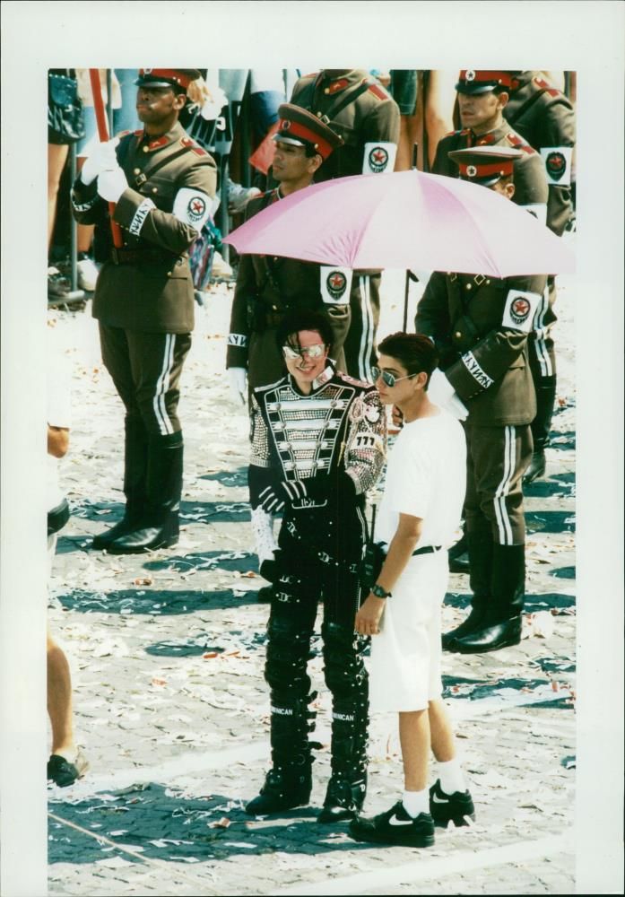 Michael Jackson and the extras hired his music video. - Vintage Photograph