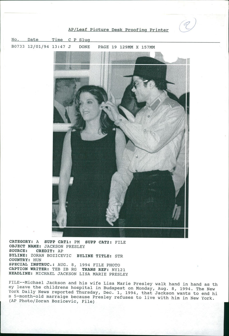 Michael Jackson with Lisa Marie Presley Jackson. - Vintage Photograph