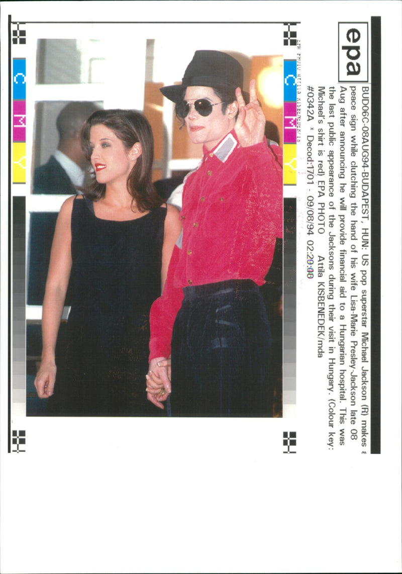 Michael Jackson with his wife Lisa MAria Presley-Jackson. - Vintage Photograph