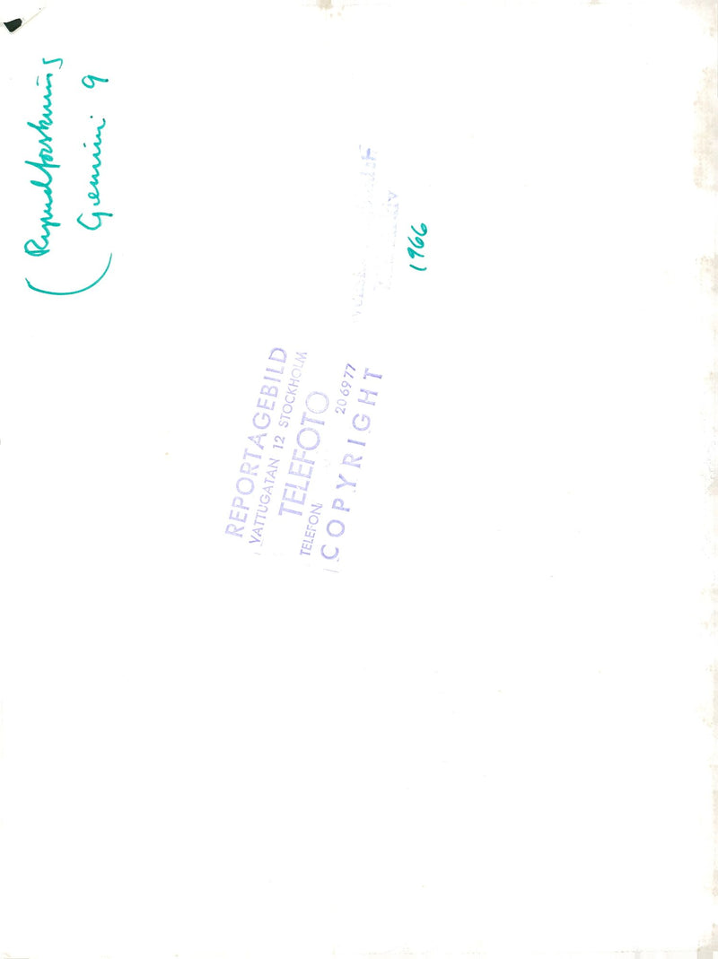 GrodmÃ¤n at the Gemini 9-kapsel just after the landing in the Atlantic - Vintage Photograph