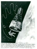 Drawing depicting astronaut Eugene Cernan outside the Gemini 9-capsule in space - Vintage Photograph