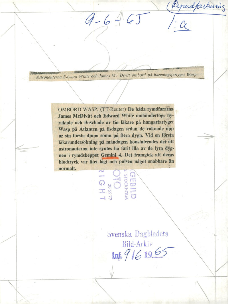 The astronauts Edward White and James McDivitt board the Wasp saloon - Vintage Photograph