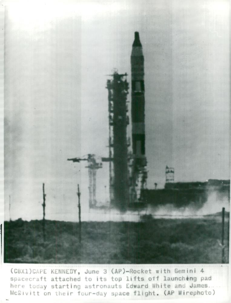 The Gemini-4 rocket is taken away with the astronauts Edward White and James McDivitt on board - Vintage Photograph