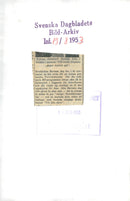 8-åriga Elisabeth Hemlin i låten "För den tredje Gustavsdagen går tanken", Stockholms barndag - Vintage Photograph