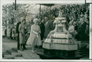 Queen Elizabeth The Queen Mother opens trader  fair at Bulawayo. - Vintage Photograph