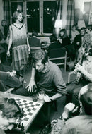 1986 DAGBLADETS PIN LAGG STYLE HER DAHLGREN KAREN JAZZ MUSIC - Vintage Photograph