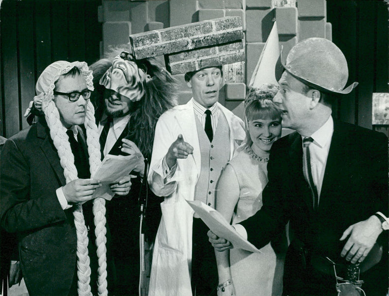 Lennart Hyland, Lennart Asp, Ãke Starck, Simon Brehn and Berit Anserud in "Pyramus and Thisbe" - Vintage Photograph