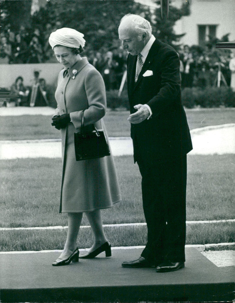 English Queen Elizabeth together with German politician Walter Scheel - Vintage Photograph