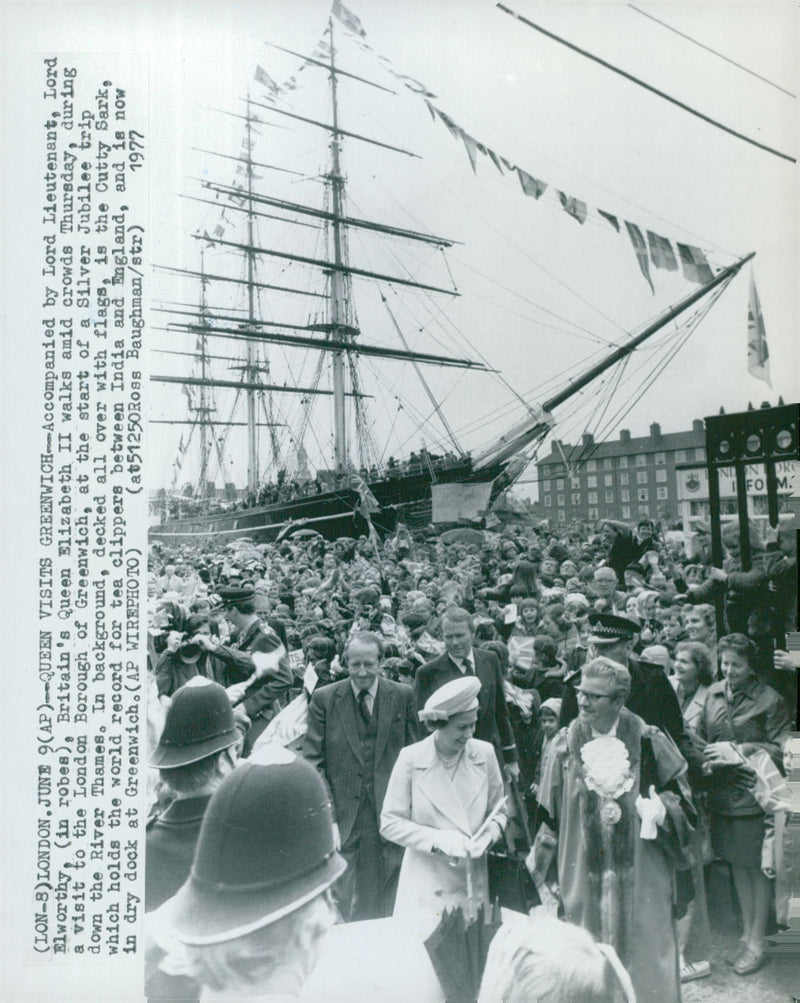 English Queen Elizabeth II during her Silver Jubilee River Progress - Vintage Photograph