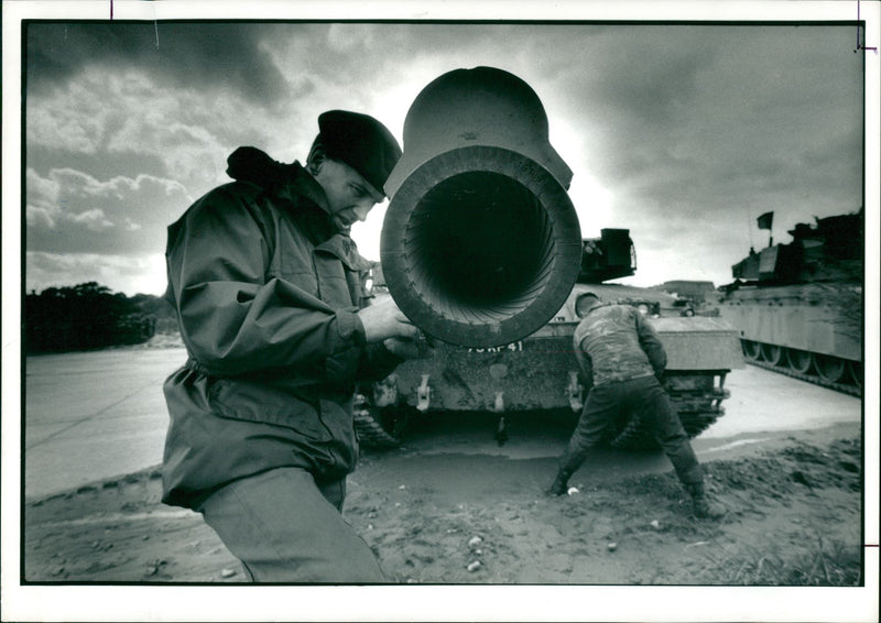 Challenger tank crews. - Vintage Photograph