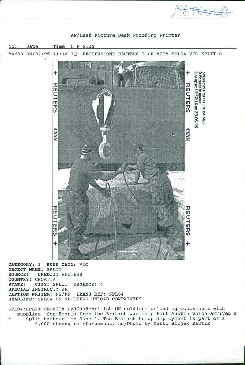 un soldiers. - Vintage Photograph