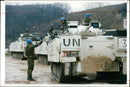 bosnian war british un troops. - Vintage Photograph