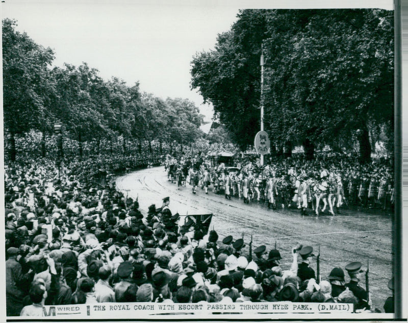 Queen Elizabeth II's crown - Vintage Photograph