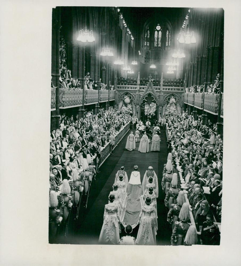 Queen Elizabeth II's crown - Vintage Photograph